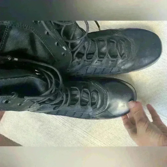 VIKTOS STRIFE WATERPROOF MEN'S BOOTS Sz 10 - Picture 2 of 16